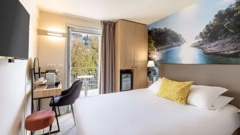 Best Western Hotel & Spa Cœur de Cassis in แคสซิส