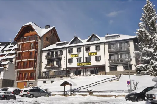 Hotel Tirol Hoteles cerca de Telesilla Furco