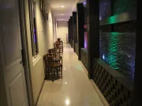 Diponegoro House Hotels in Sidorejo