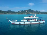 Phi Phi Relax Beach Resort Các khách sạn gần Quần đảo Phi Phi