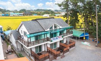 Taean Mongsanpo Recreation Pension