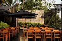 The Buffalo Amphawa Отели в г. 