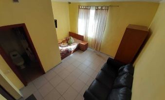 Hostel Avrora
