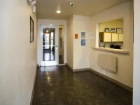 WoodSpring Suites Evansville Hotels in Ohio Township