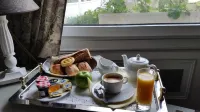 Hotel Meurice - 조식 운영
