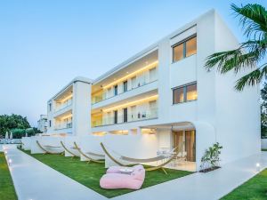 Cocoons Luxury Suites & Villas