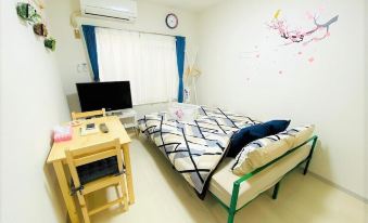 Nomad Estate Pia Realm - Housity