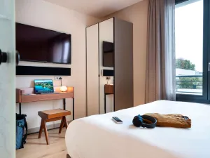 Hébé Hotel