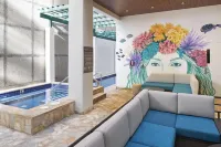 Waikiki Malia - Hot Tub