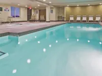 La Quinta Inn & Suites by Wyndham Ely - Pools