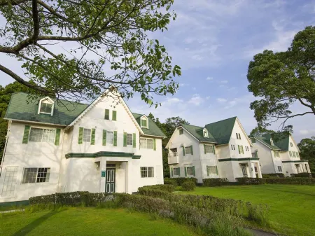 Toyotako Hotel and Golf Club Отели рядом с достопримечательностью «Nambaraji Temple»