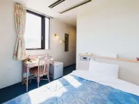 Aoikuni Hotel Hotel di Ainan