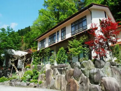 Izumiya Hotels near Hitsugasen