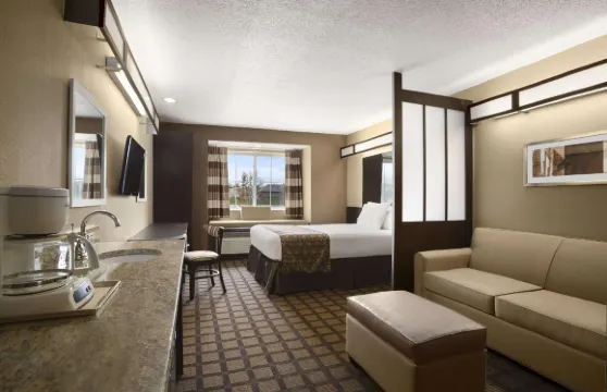 舒眠旅館馬裏恩 - 錫達拉皮茲