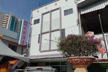 OYO 90089 NH旅館