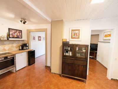 Five-Bedroom Room Jula Photo