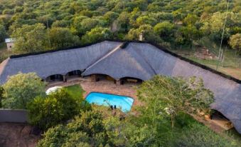 Sable Ranch Bush Lodge