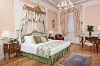 Grand Hotel Majestic Gia' Baglioni Hotels near Parco dei Cedri