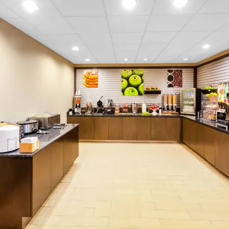 La Quinta Inn & Suites by Wyndham Midland North