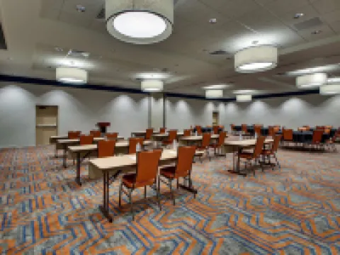Drury Inn & Suites Iowa City Coralville Hotels in West Lucas