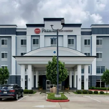 Best Western Premier Ashton Suites-Willowbrook Hotels near Willowbrook