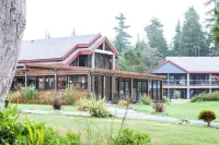 Best Western Plus Tin Wis Resort Các khách sạn gần Solart Glass Studio