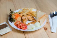 Phanomrung Hostel & Linn Chan Cafe Hotels in Prakhon Chai