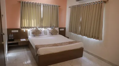 Vits SelectSasangir Hotels near Kodinar Nagar Park