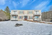Homey Windham Condo Hike and Ski the Catskill Mtns!