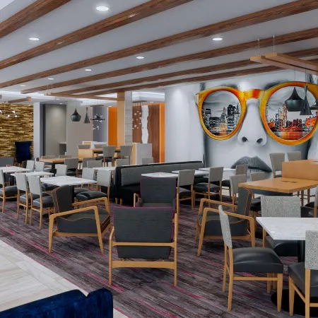 La Quinta Inn & Suites by Wyndham Mount Laurel / Moorestown