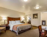 Blu Pacific Hotel