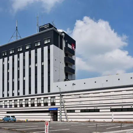 Hotel Sunroute Tochigi Отели рядом с достопримечательностью «Железнодорожный вокзал Тотиги»