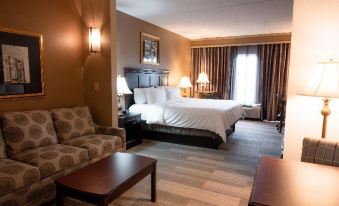 Holiday Inn Express & Suites Tuscaloosa-University