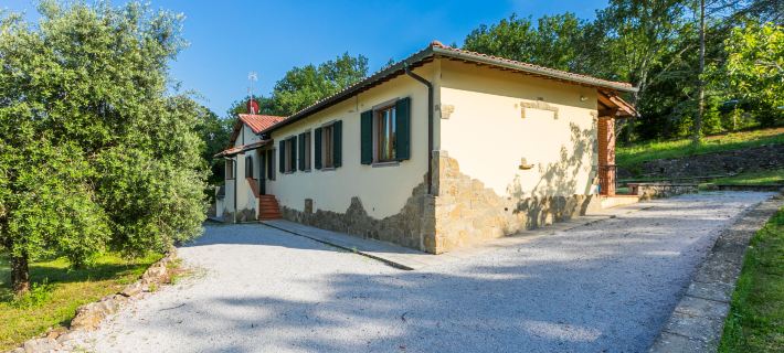 Ginestra ブーチネのホテル