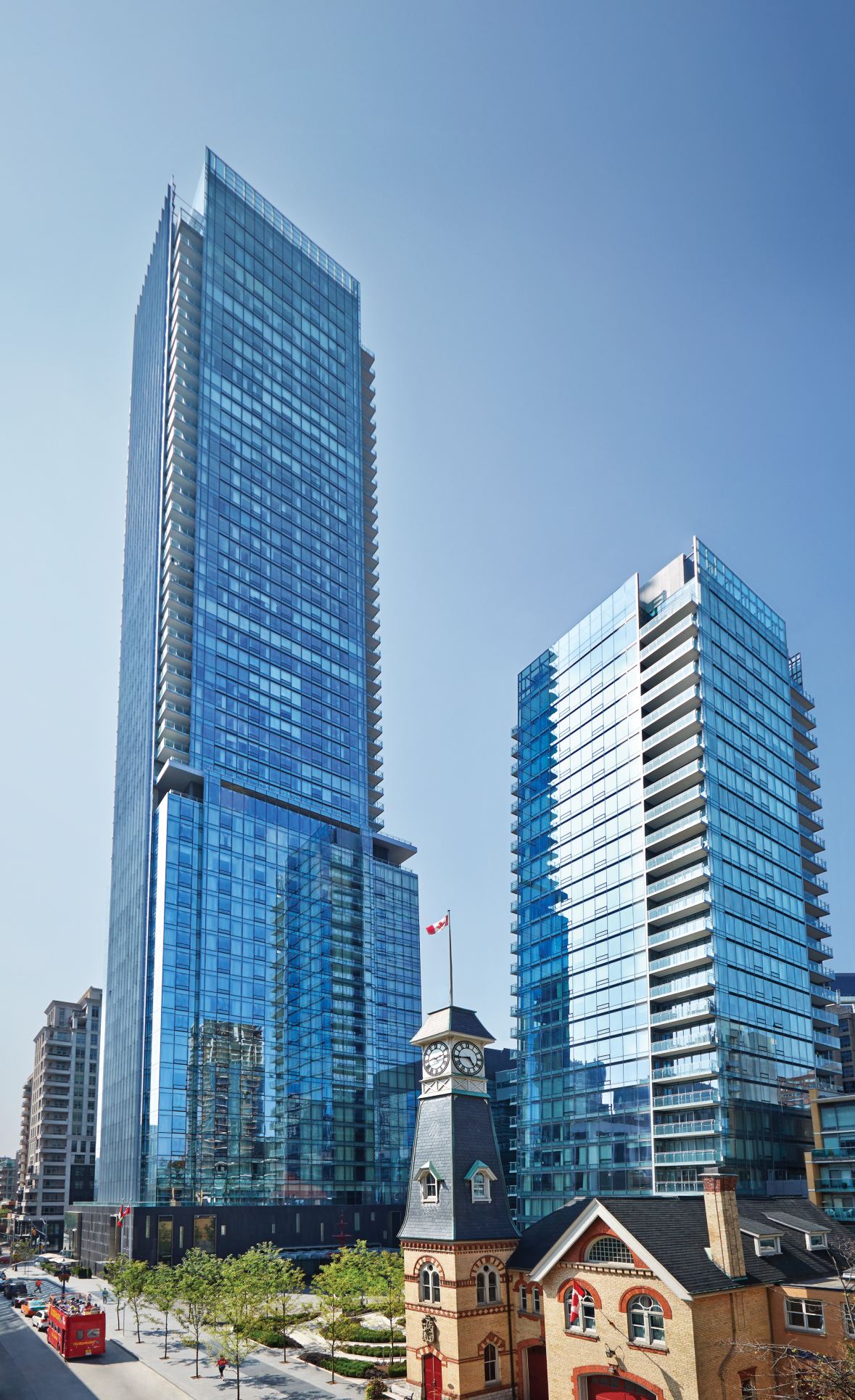 Four Seasons Hotel Toronto Hotels in Toronto
