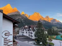 奇馬羅塞塔酒店，世尊 - 山景