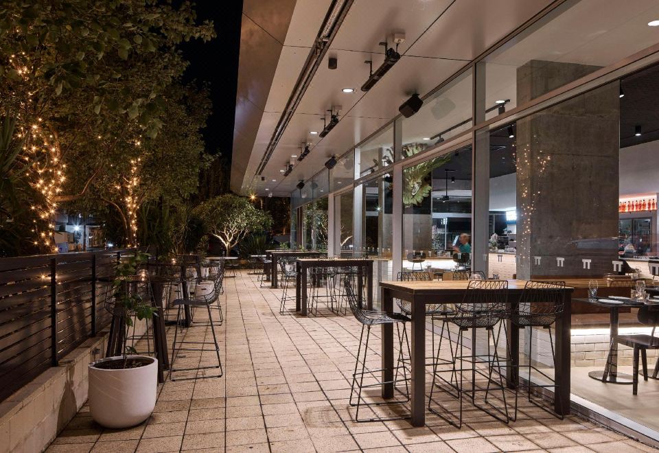 2. 호텔 토토 울런..