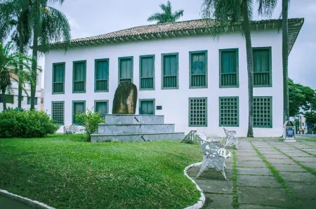 Itapetinga Hotel Отели рядом с достопримечательностью «Ghost Hotel Paintball e Airsoft Atibaia»