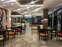 Luminor Hotel Jember by WH - parking