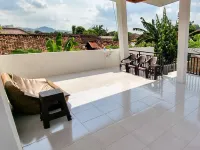 Urbanview Hotel Betego Syariah Enggal by RedDoorz