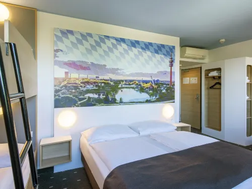 B&B HOTEL München City-Nord - Mountain view