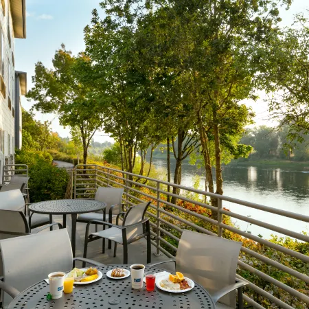 Holiday Inn Express CORVALLIS-ON THE RIVER by IHG