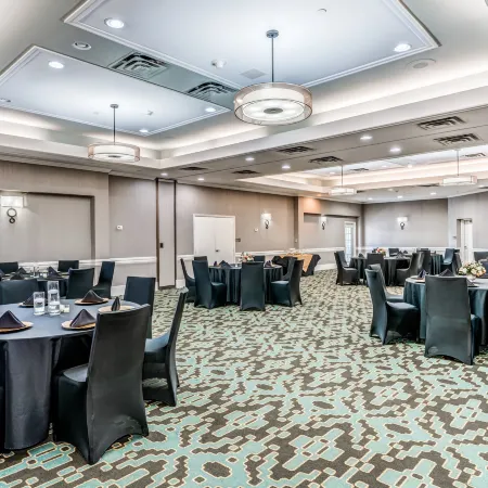 Hotel Indigo ATLANTA - VININGS GALLERIA by IHG