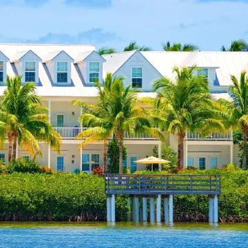 Parrot Key Hotel & Villas