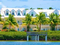 Parrot Key Hotel & Villas Hotels near Key Largo Canvas