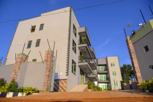 Entebbe's Trendy 3 Bedroom Suite Hotels in Namulanda