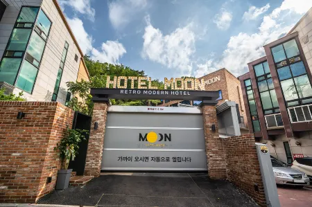 Anyang Hotel Moon