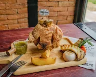 The Campster Kanchanaburi فنادق في Dan Makham Tia