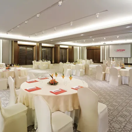 Vivanta Chennai IT Expressway OMR