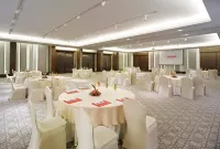 Vivanta Chennai IT Expressway OMR Hotels in Sholinganallur